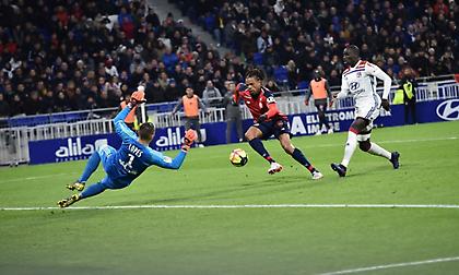 Όρθια η Λιλ στο Λιόν