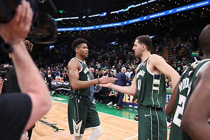 Αντετοκούνμπο: «Δεν ξέρω τι βλέπει ο Κάιρι, με έχουν ρίξει 15 φορές κάτω»