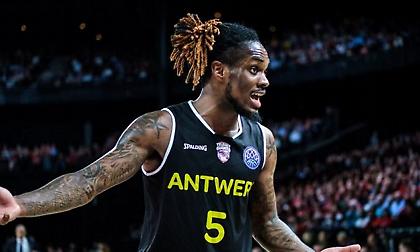 Λι: «Δεν ήμουν ηγέτης, ο Ράις είναι θρύλος του βγάζω το καπέλο»