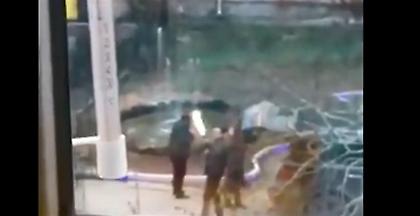 Ρωσία: Σάλος με βουλευτή «Πιστολέρο»:Ριπές με αυτόματο σε αυλή σπιτιού (vid)