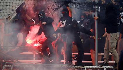 «Μπράβο Βασιλειάδη - Δεν πληρώνω - Εισιτήριο 1.000 ευρώ - Κασκολάρα στον καναπέ»