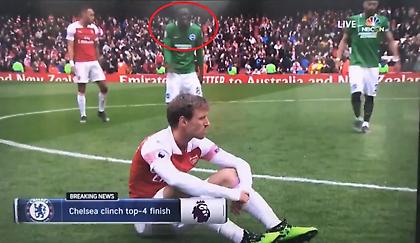 Ο Μπισούμα γελούσε βλέποντας τον Μονρεάλ στο έδαφος περίλυπο! (vid)