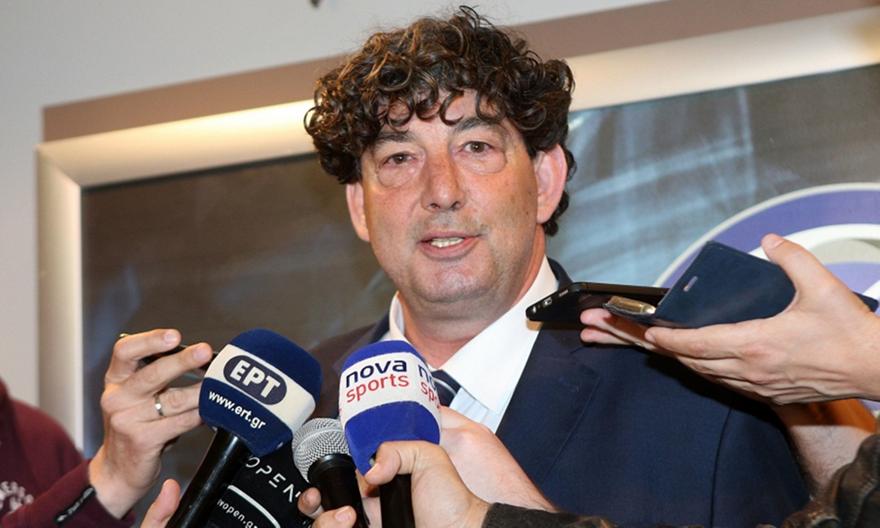 Γαλατσόπουλος: «Έχουμε πρωτάθλημα. Εκτιμώ ότι θα κατέβει ο Ολυμπιακός»