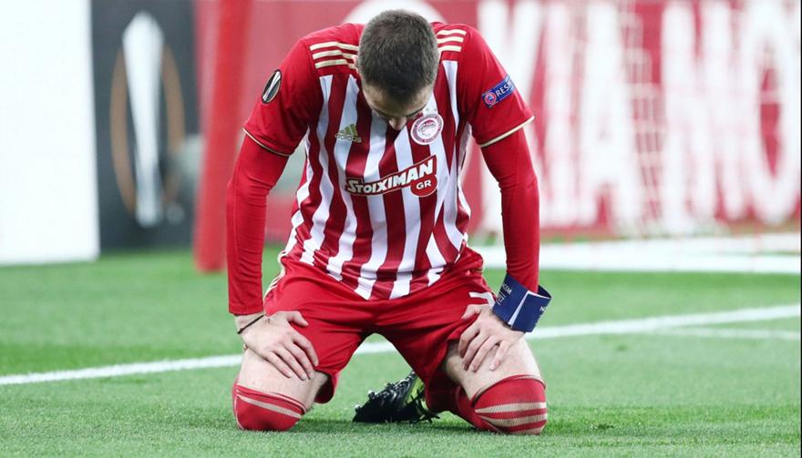«Δεν αντέχουν τα γόνατά του - Κάνει τη διαφορά στην Ελλάδα - Είναι αντι-Φορτούνης»