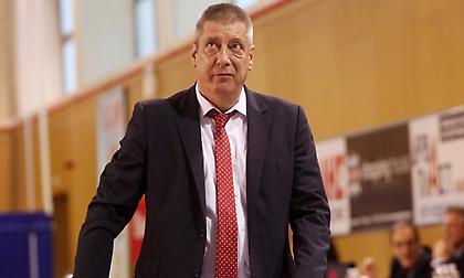 Χωρίς προπονητή και δύο παίκτες την τελευταία στιγμή ο Πανιώνιος κόντρα στον Χολαργό!