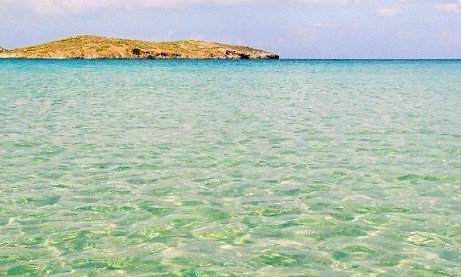 Το ελληνικό νησί που θα σε κάνει να ξεχάσεις Μύκονο και Σαντορίνη