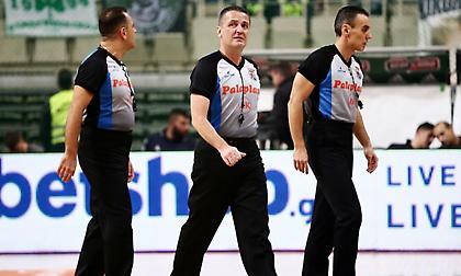 Οπαδοί έξω από το σπίτι του διαιτητή Αναστόπουλου!