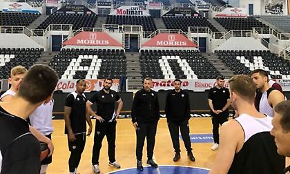 Με οκτώ επαγγελματίες στο Περιστέρι ο ΠΑΟΚ