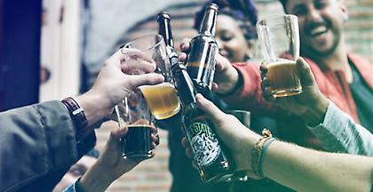 Αυξάνεται παγκοσμίως η κατανάλωση αλκοόλ - Πόσο πίνουν οι Έλληνες