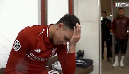 Ο Αλεξάντερ – Άρνολντ στ' αποδυτήρια προσπαθούσε να καταλάβει τι είχε συμβεί! (vid)