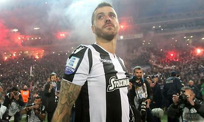 Θέλει να έρθει από την Πορτογαλία ο Βιεϊρίνια για τον τελικό