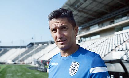 Έμφαση στην τακτική από Λουτσέσκου