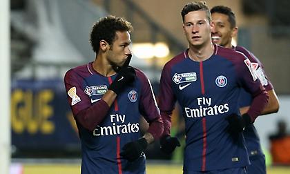 Στα «μαχαίρια» Νεϊμάρ-Ντράξλερ, σε ρόλο... πυροσβέστη ο Τούχελ