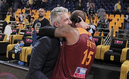 Ζιάγκος: «Θλίβομαι»