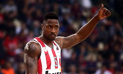 Ενθουσιασμένος με τον κόσμο στο ΣΕΦ ο Τσέρι