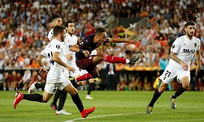 «Χτύπησε» νωρίς η Βαλένθια, αλλά της… έκοψε τον αέρα η Άρσεναλ! (video)