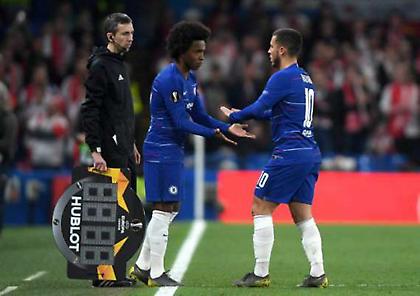 Λόφτους-Τσικ και Γουίλιαν θέλουν να μείνει στη Τσέλσι ο Αζάρ