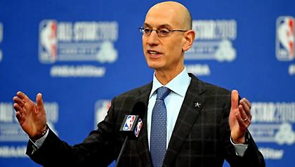 Σίλβερ: «Θέλουμε 50-50 άνδρες και γυναίκες διαιτητές και προπονητές»