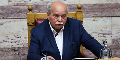 Ο Βούτσης για την προσαγωγή του γιου του: Δεν είχε καμία σχέση με τα επεισόδια στην Κουμουνδούρου