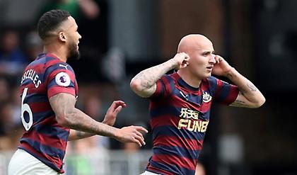 «Παστέλωσε» γκολάρα ο Σέλβεϊ! (video)