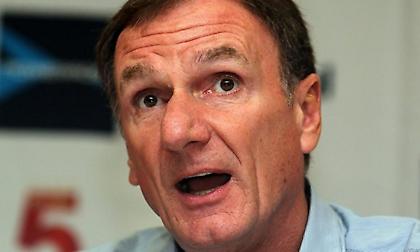 Τόμσον: «Η Λίβερπουλ πρέπει να φέρει πίσω τον Κουτίνιο, εδώ τον αγαπάμε πιο πολύ»