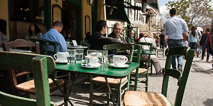 Αλαλούμ με τον ΦΠΑ: Το μπέρδεμα με καφέ, κακάο και μακαρόνια