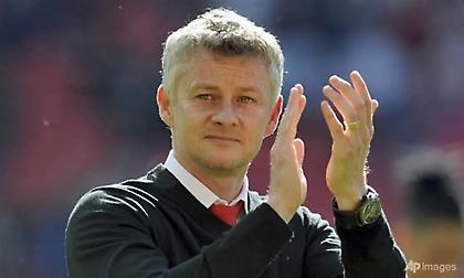 Έκανε τατουάζ το πρόσωπο του Σόλσκιερ στον μηρό του! (pics)