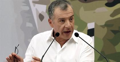 Θεοδωράκης: Οι πολίτες να στηρίξουν τους «ικανούς και όχι κομματικούς»