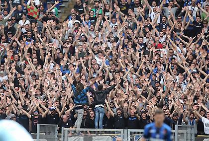 Δάκρυσαν ο πρόεδρος της Αταλάντα και οι γιοι του βλέποντας το πέταλο (video)