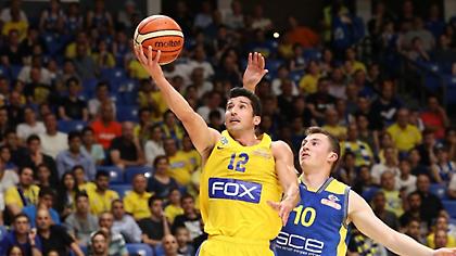 «Σβηστή» νίκη για Μακάμπι, εξασφάλισε την κορυφή