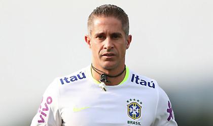 Προπονητής-έκπληξη στη Λιόν:  Συμφωνία με Σιλβίνιο!