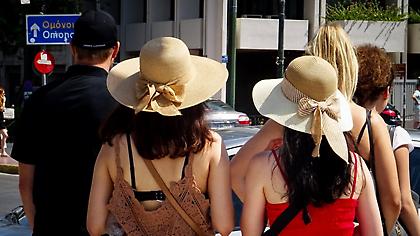 Καιρός: Μετά το χαλάζι καλοκαιράκι - Πότε έρχονται 30άρια