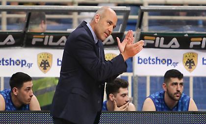 Λυκογιάννης: «Γελάει όλη η Ευρώπη μαζί μας!»