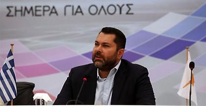 ΤΑ ΝΕΑ: Και ο Κρέτσος ταξίδεψε ινκόγκνιτο με ιδιωτικό κότερο