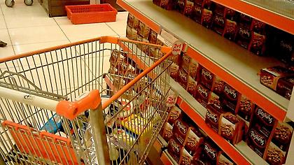 Σε ισχύ από σήμερα η μείωση του ΦΠΑ - Αναλυτικά οι κατηγορίες