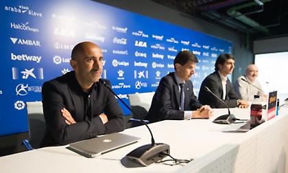 Τέλος από την Αλαβές ο Αμπελάρδο