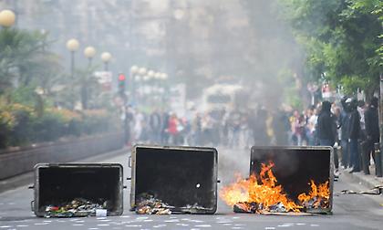 Επεισόδια έξω από την ΑΣΟΕΕ