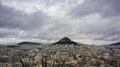 Καιρός: Συννεφιά με πιθανότητα βροχής και αφρικανική σκόνη