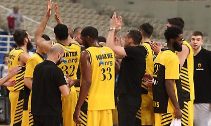 Έτοιμη για το 2-0 η ΑΕΚ