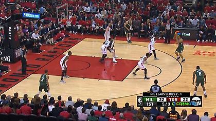 Ράπτορς-Μπακς: Τα πιο εντυπωσιακά καλάθια της βραδιάς!