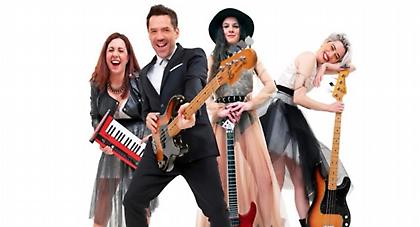 Ο Θάνος Καλλίρης και οι «γυναίκες» του στο απόλυτο sold out live ‘n’ tοur