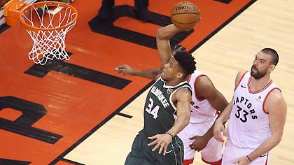 Αντετοκούνμπο: «Δεν νιώθω πίεση»