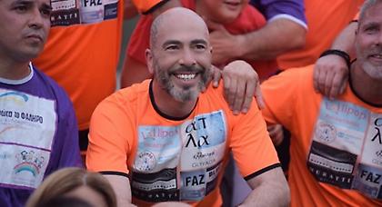 Βαλάντης: Έγινε ποδοσφαιριστής σε αγώνα για καλό σκοπό (pics)