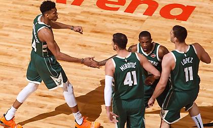 Η εκπληκτική χειρονομία του Αντετοκούνμπο για μικρό θαυμαστή του (video)