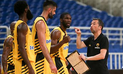 Προπόνηση με… γκάζια στην ΑΕΚ