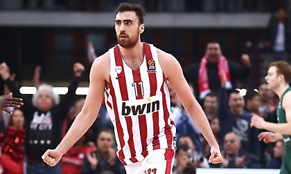 Έγινε το ραντεβού Αγγελόπουλων-Μιλουτίνοφ