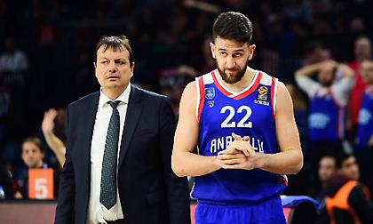 Ανανέωσε και ο Μίσιτς με Εφές!