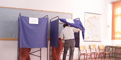 Εκλογές 2019: Ο «χρυσός οδηγός» του ψηφοφόρου - Ωρες, σταυροί, εκλογικά κέντρα και έγγραφα