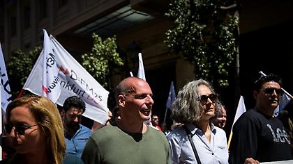 «Χάνει» την έδρα στο Ευρωκοινοβούλιο ο Γιάνης Βαρουφάκης