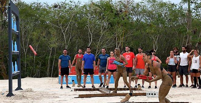 Survivor: Ο Γιουσούφ προσπάθησε να πιάσει καρχαρία με ψαροντούφεκο (vids)